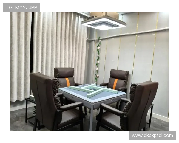 微扑克棋牌：加入好友组局互动，享受好友之间的欢乐棋牌时光