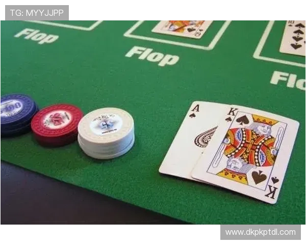 德州扑扑克两牌规则详解：为何必须用上两张牌参与牌型搭配