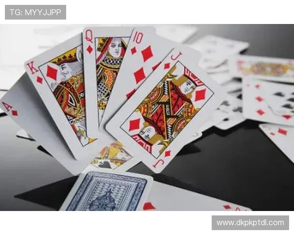 扑克牌打红十的打法技巧详解新手必备的实战技巧和应对策略